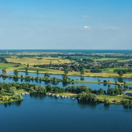 Bed & Coffee Historic Weaving Mill بيت ضيافة 3*